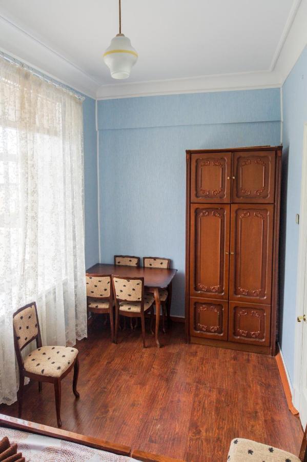 Квартира По Улице Большая Васильковская 92 Kiev Exterior foto